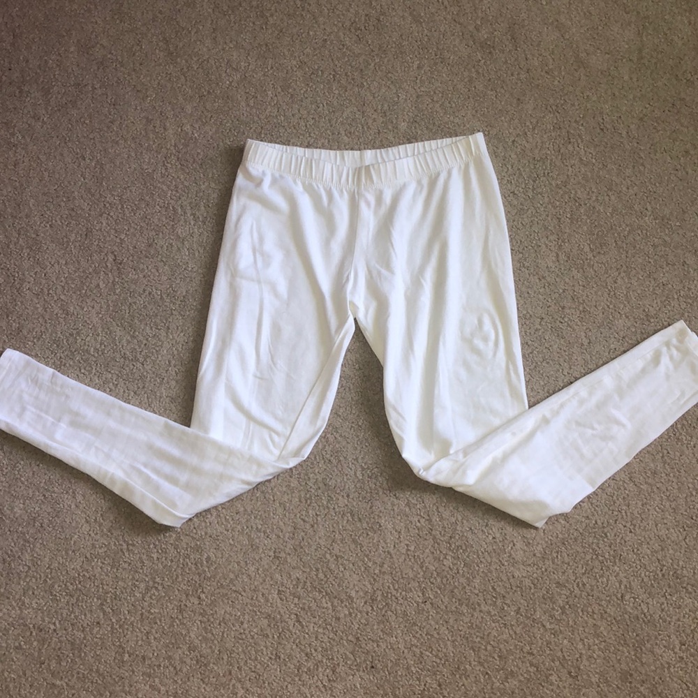 white leggings